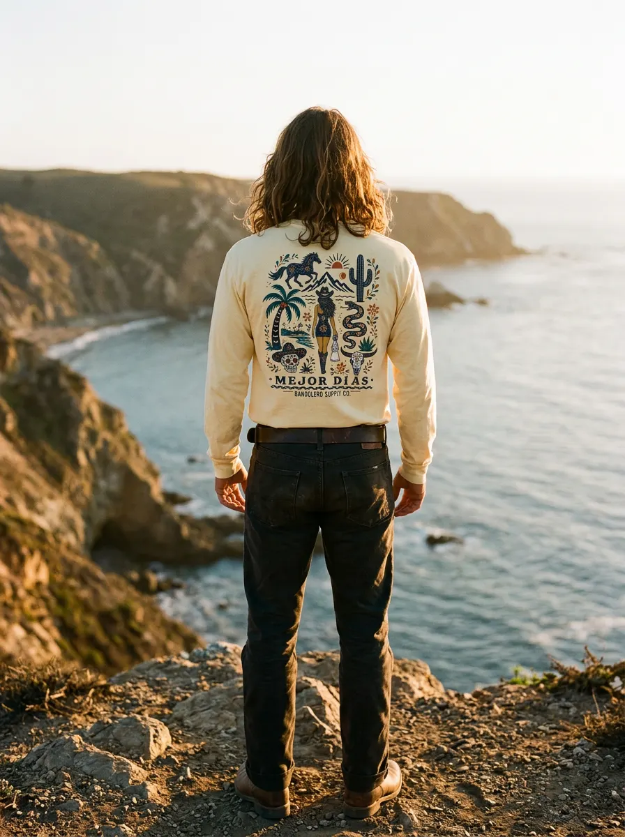 Mejor Días Long Sleeve — back view